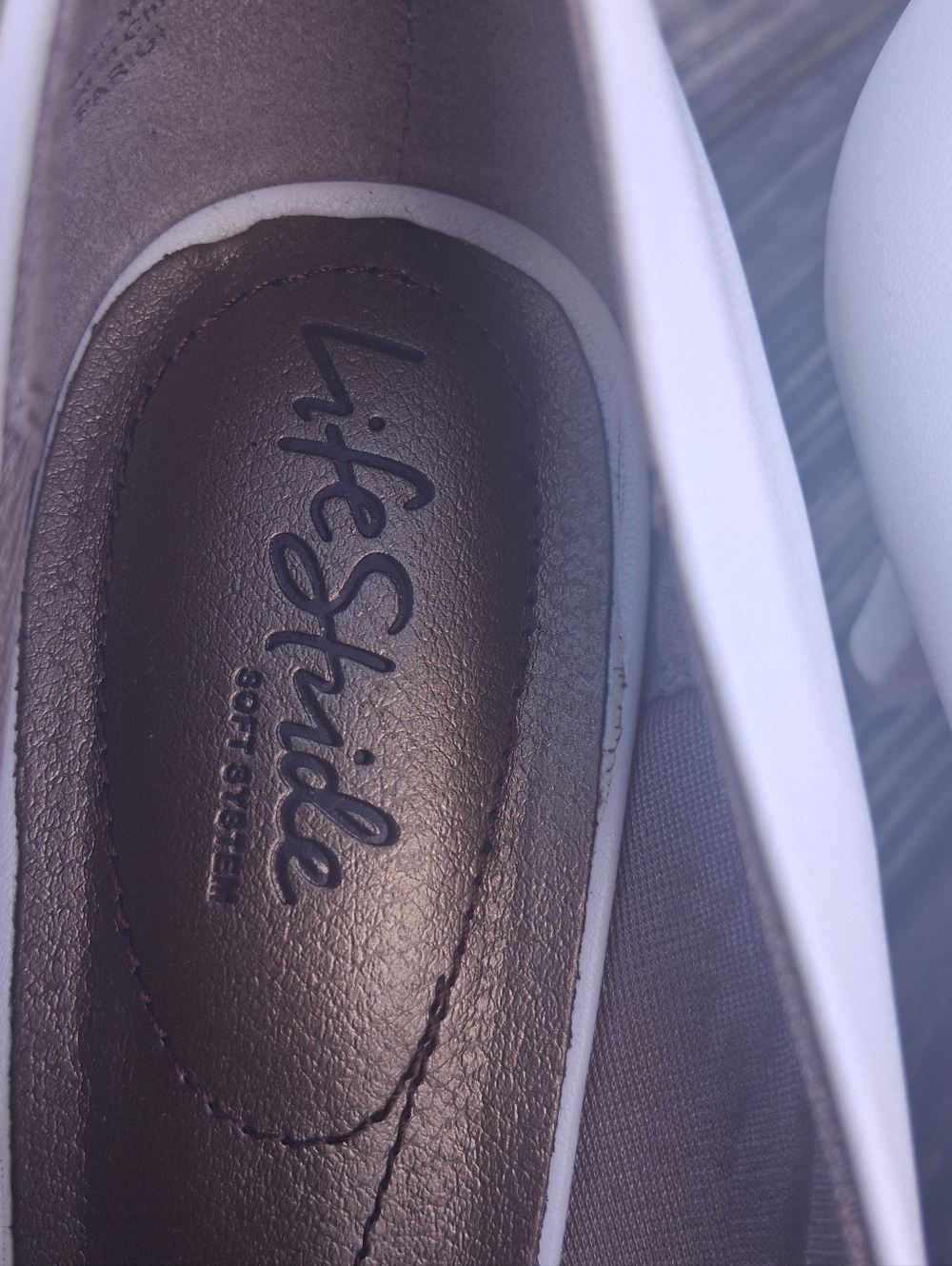 LifeStride White Women's - Picture 2 of 12